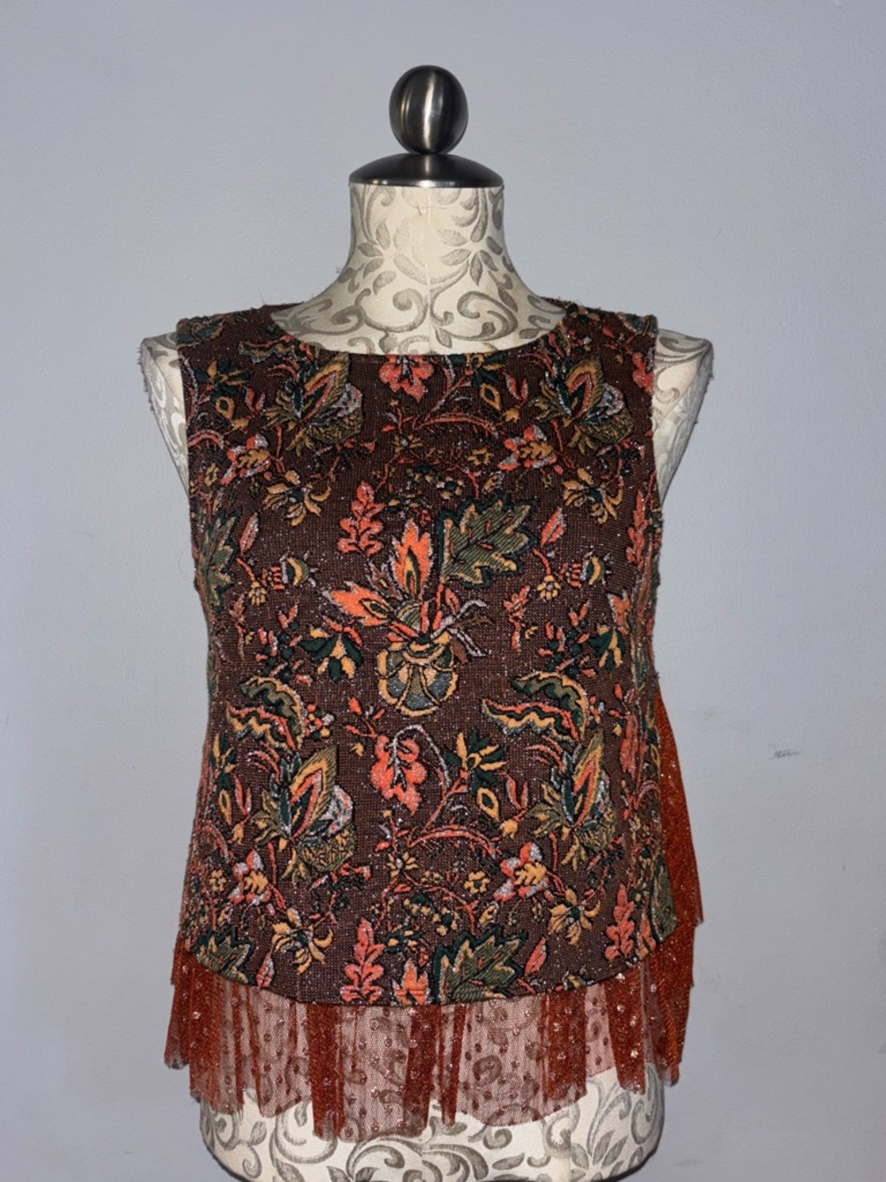 Anthropology Eva FrancMulticolor Floral Beaded Sleeveless Tank in Rust/Burgundy